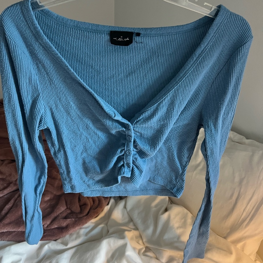 5/$25 Urban outfitters blue lounge button up top - Picture 2 of 3